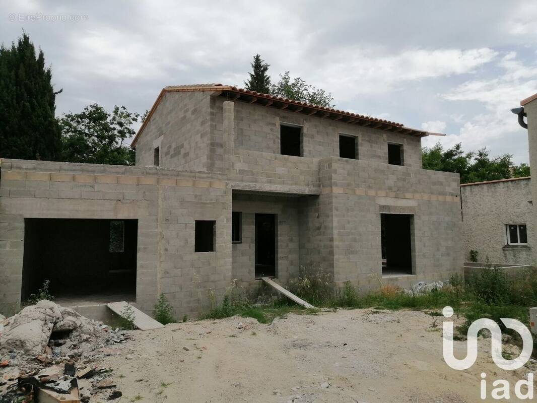 Photo 1 - Maison à MORIERES-LES-AVIGNON