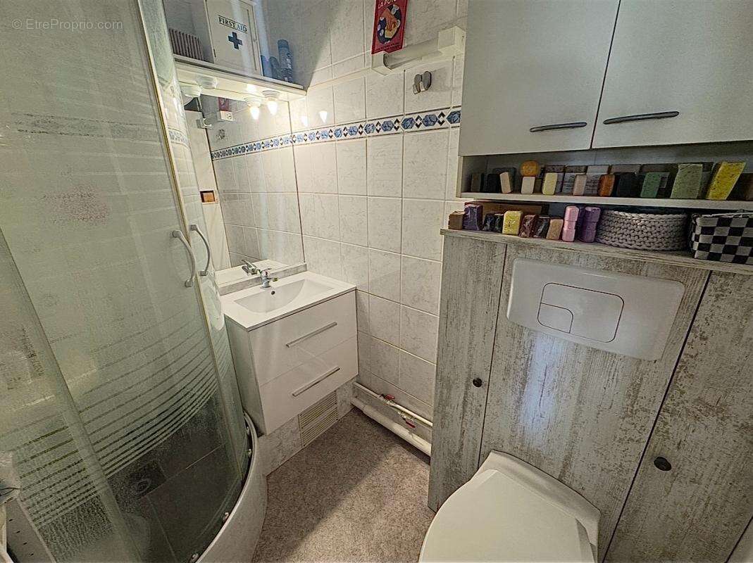 Appartement à BORMES-LES-MIMOSAS