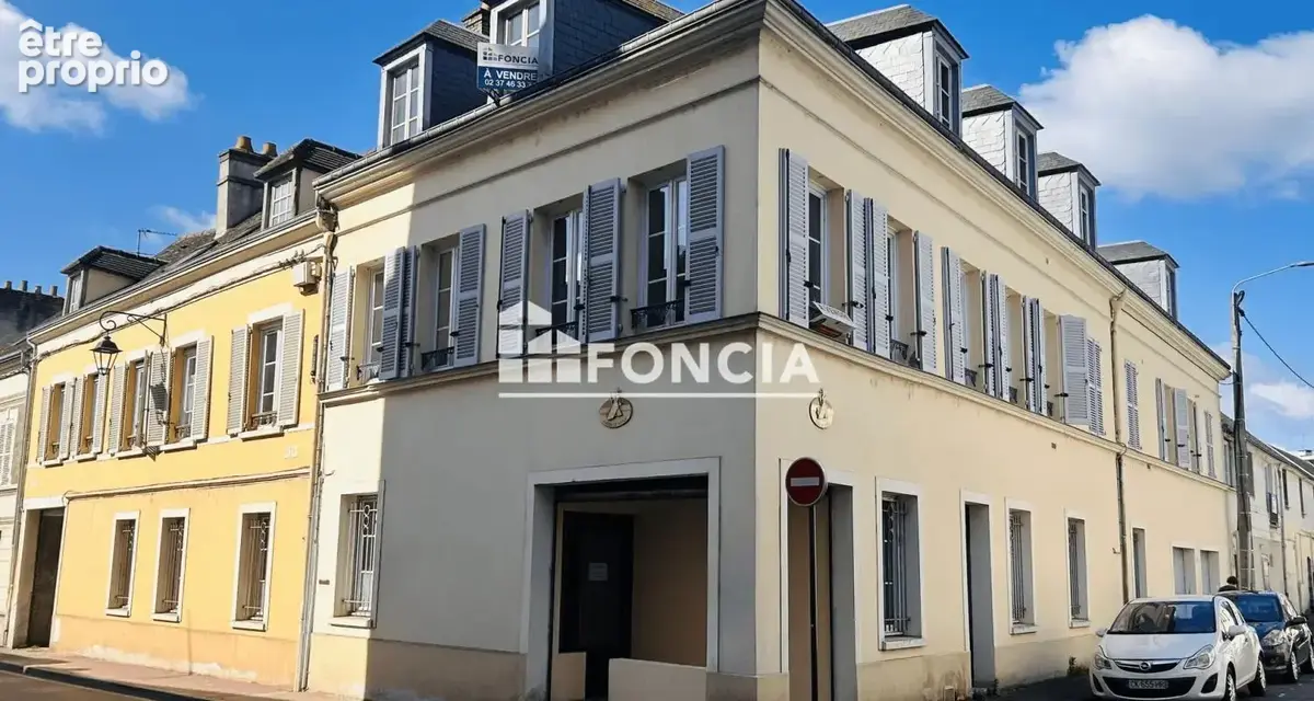Idéal 1ère achat ou investisseur, en hyper centre ville, à pied de la gare et de toutes les commodités. bel et charmant appartem - photo 2