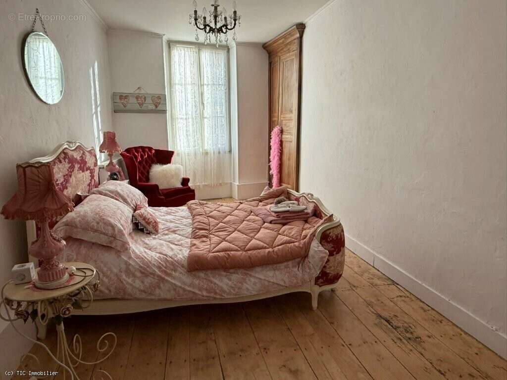 Magnifique Maison de Village 8 Minutes d'Aigre - photo 19
