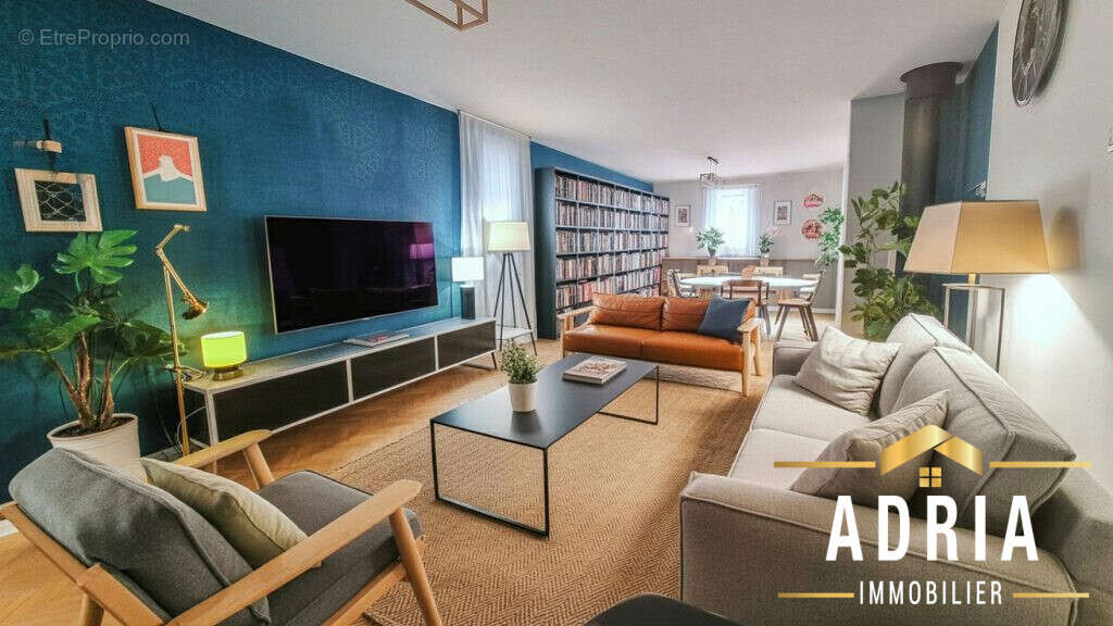 Projection pièce à vivre avec IA  - Maison à LUTTANGE