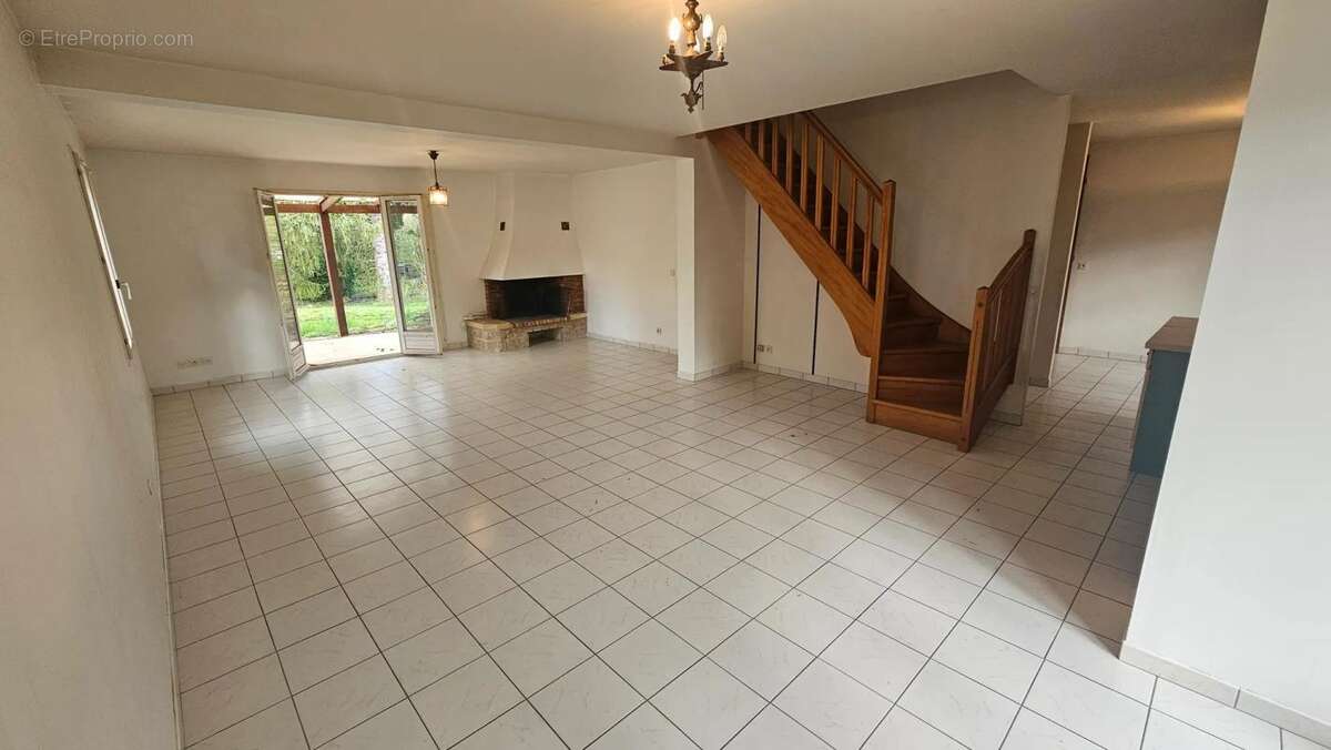 Maison à GAMBAIS