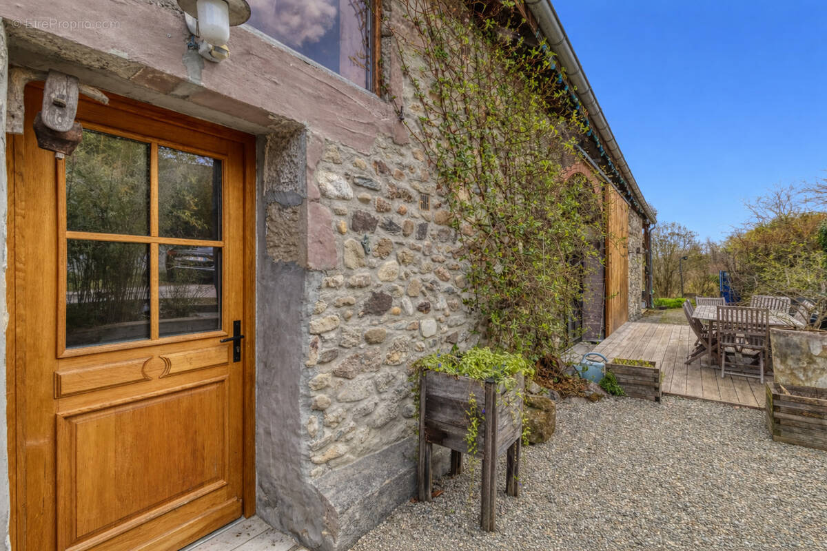 Maison à ALBY-SUR-CHERAN