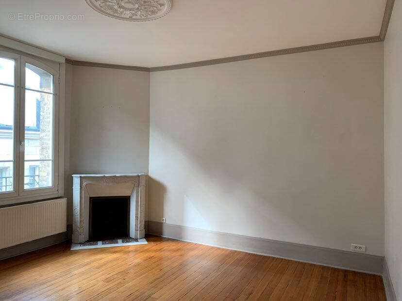 Appartement à COMPIEGNE