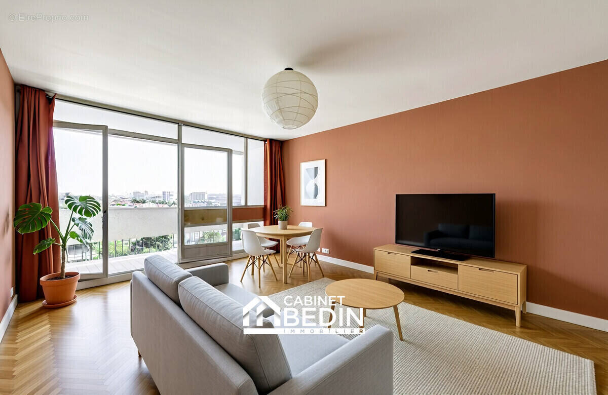 Appartement à BORDEAUX