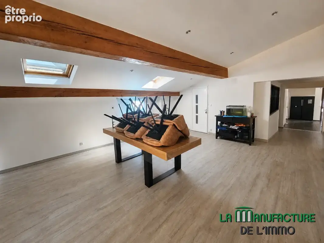 Maison individuelle 164 m2 + piscine, grand garage et terrasse / La Ricamarie / Idéal famille ou artisan - photo 9