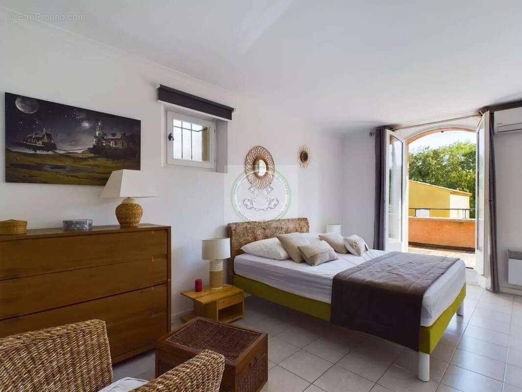 Maison à FREJUS