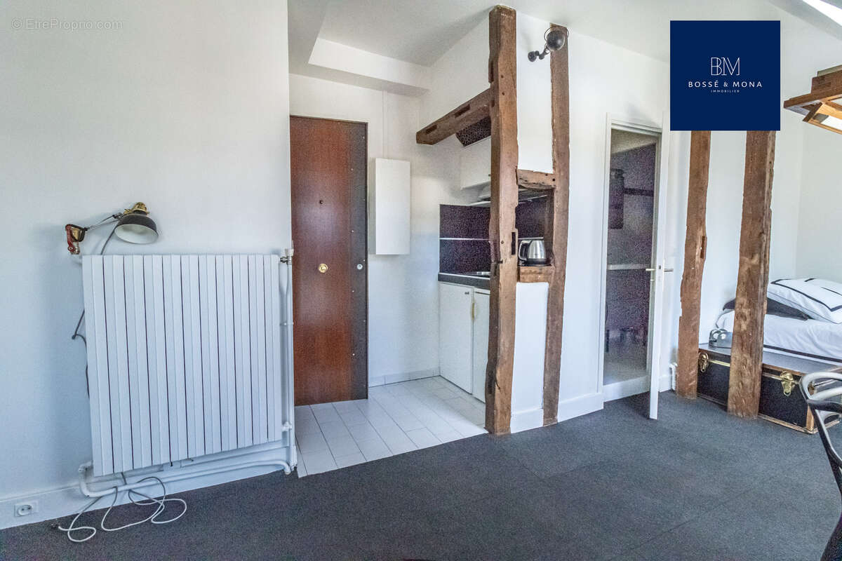 Appartement à PARIS-7E