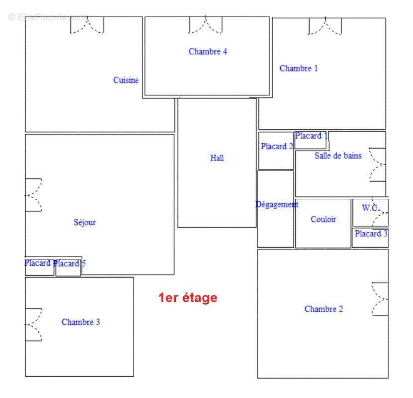 Maison à SAINT-ROMAIN-LACHALM