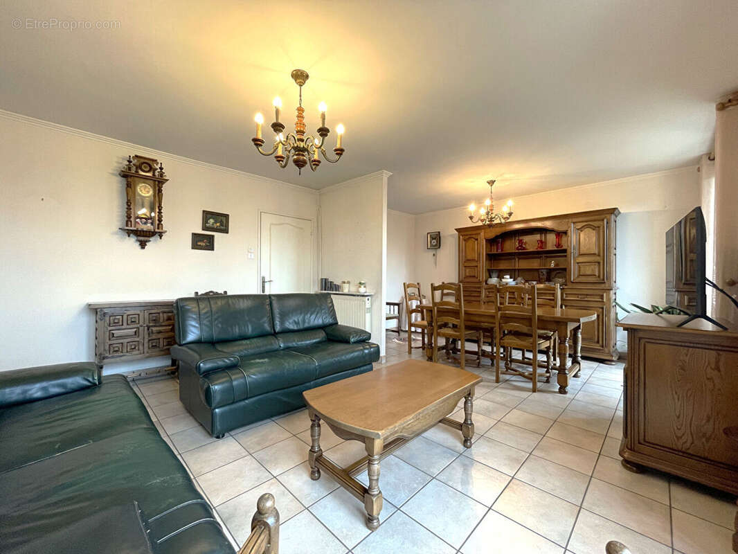 Appartement à MONTIGNY-LES-METZ