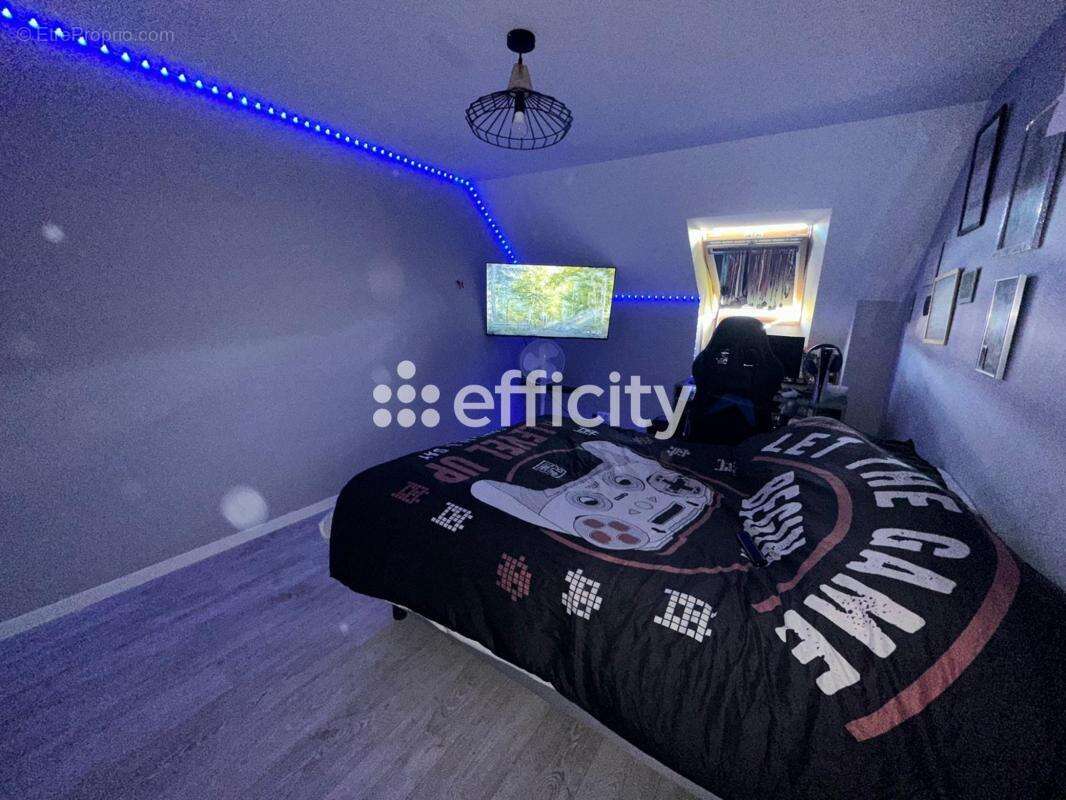 Maison à ALBARET-SAINTE-MARIE