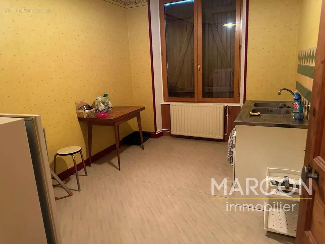 Maison à SAINT-GAULTIER