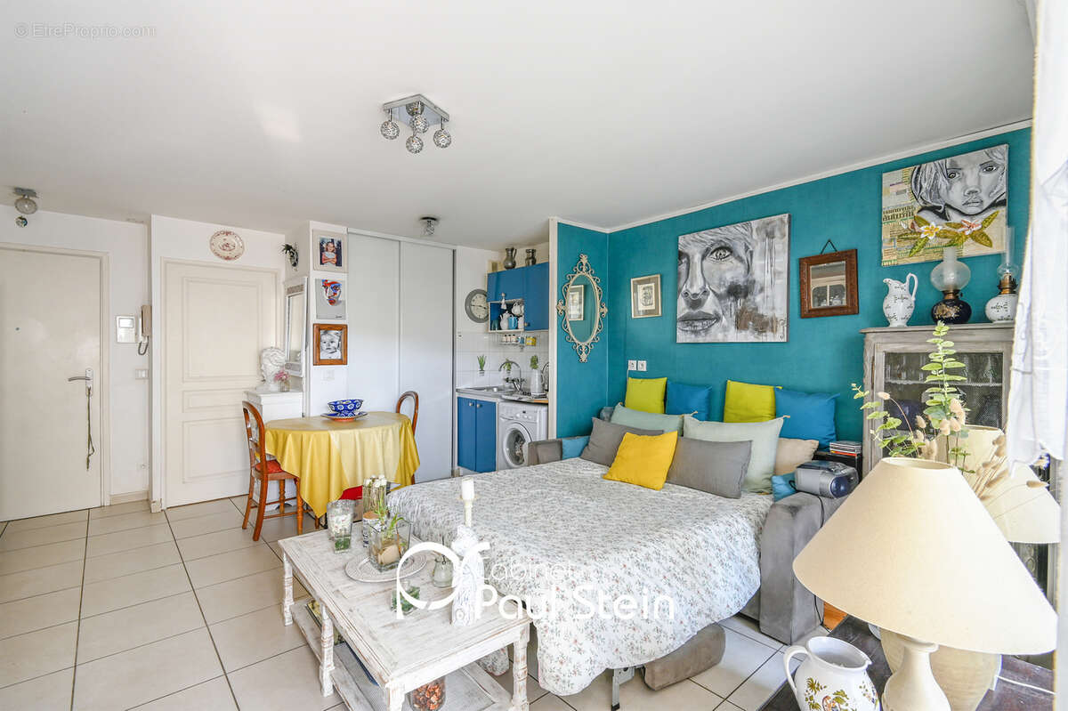 Appartement à MARSEILLE-8E