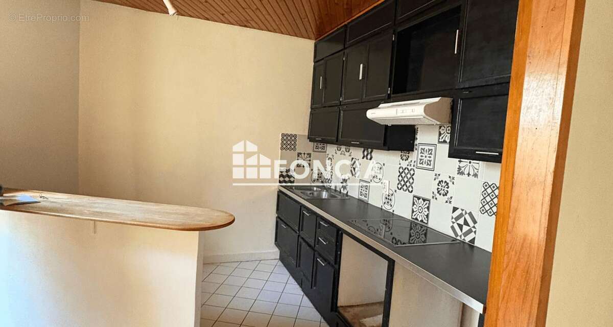 Appartement à SAINT-MAUR-DES-FOSSES