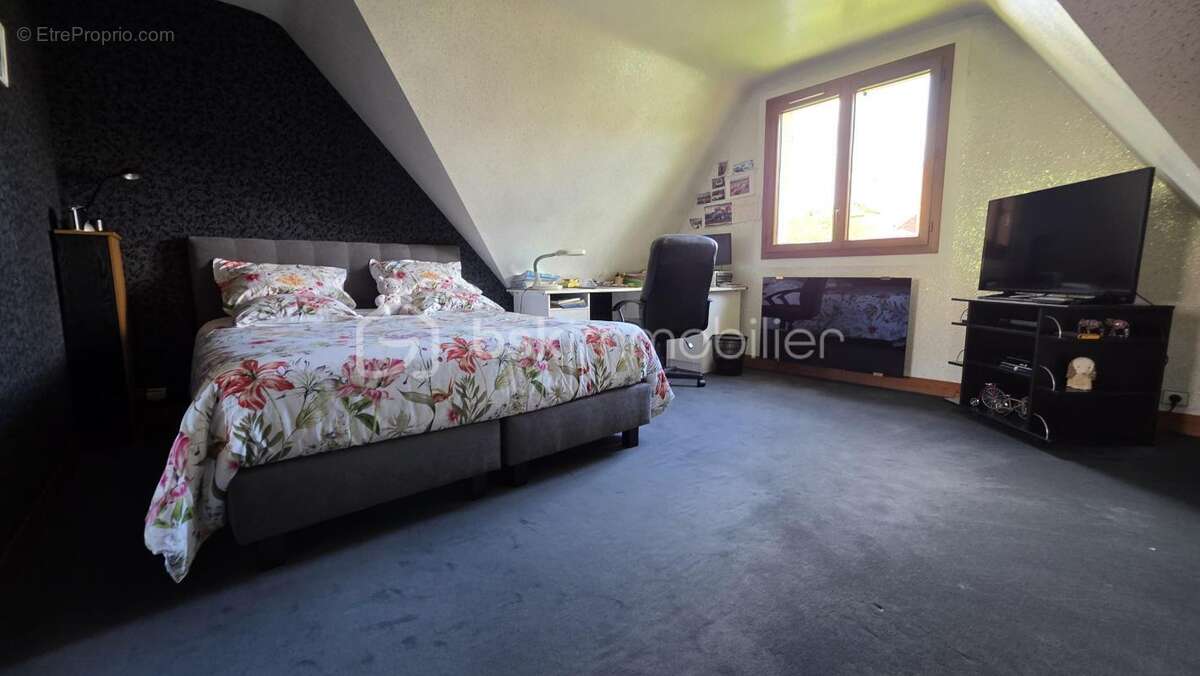 Maison à SAINT-GERMAIN-LES-CORBEIL