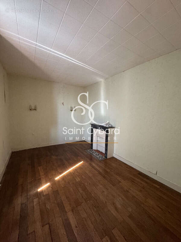 Maison Angouleme - Quartier la madeleine - 151m² environ - photo 4