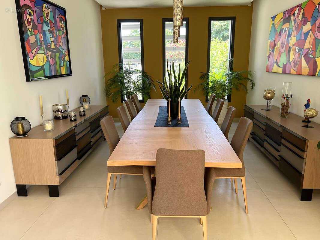 Maison Villeneuve Les Avignon 7 pièce(s) 278 m2 - photo 8