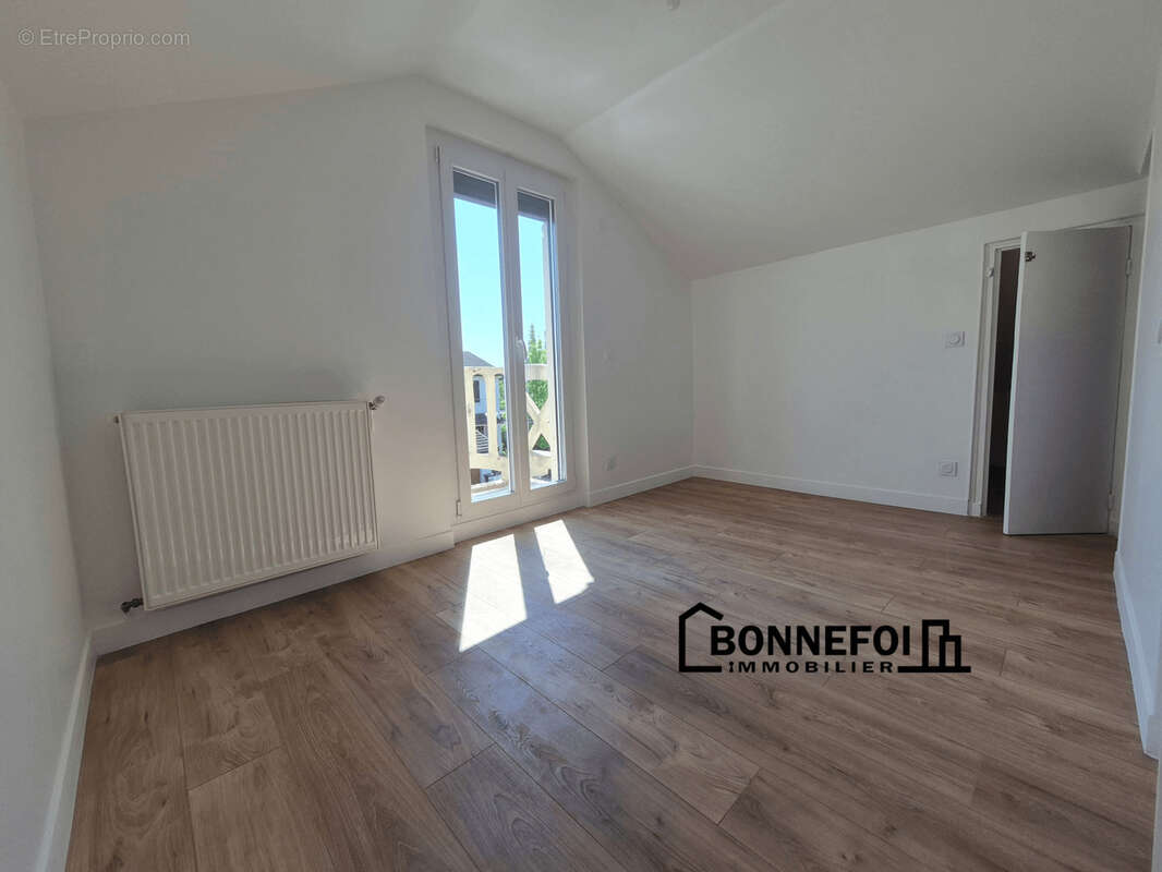 Proche Future Ligne 15 ! - photo 8