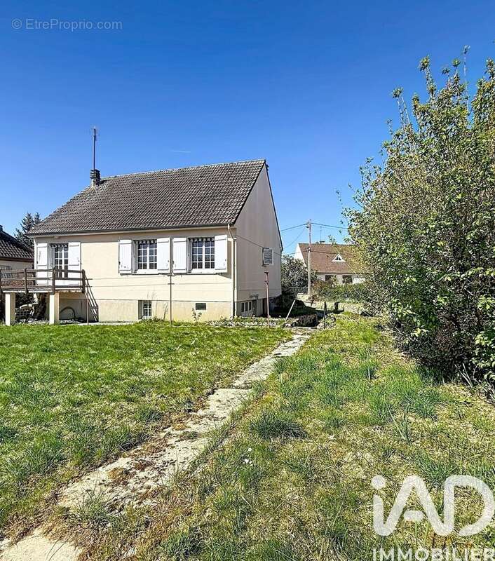 Photo 2 - Maison à PRINGY