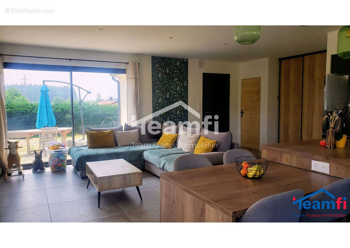 Maison à SAINTE-SIGOLENE