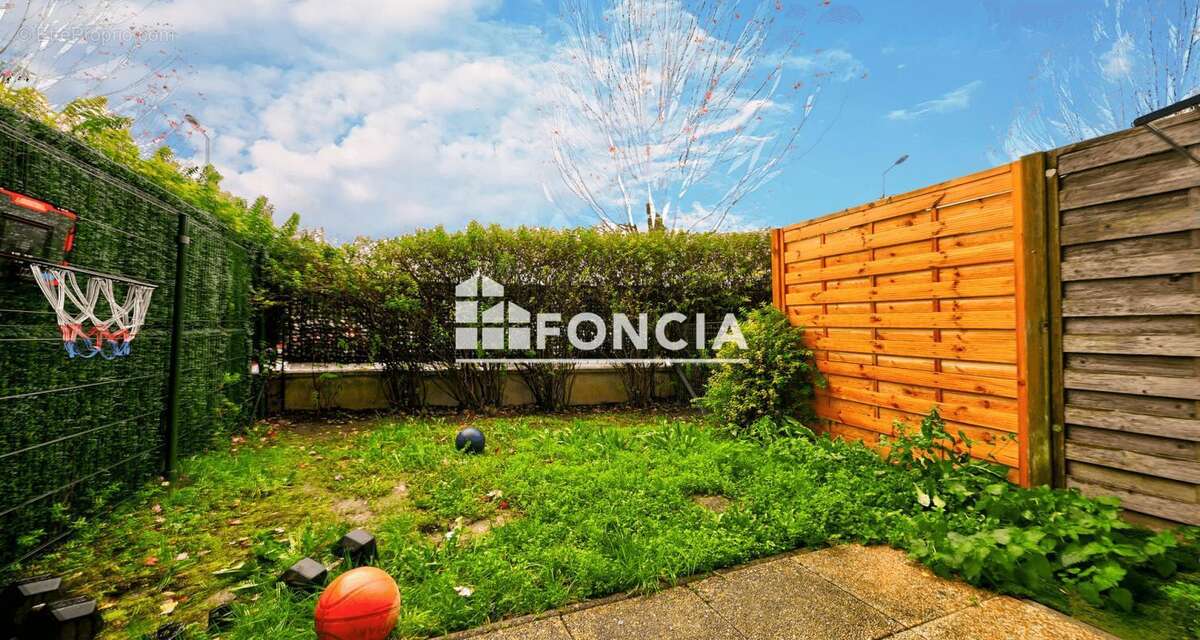 Appartement à CERGY