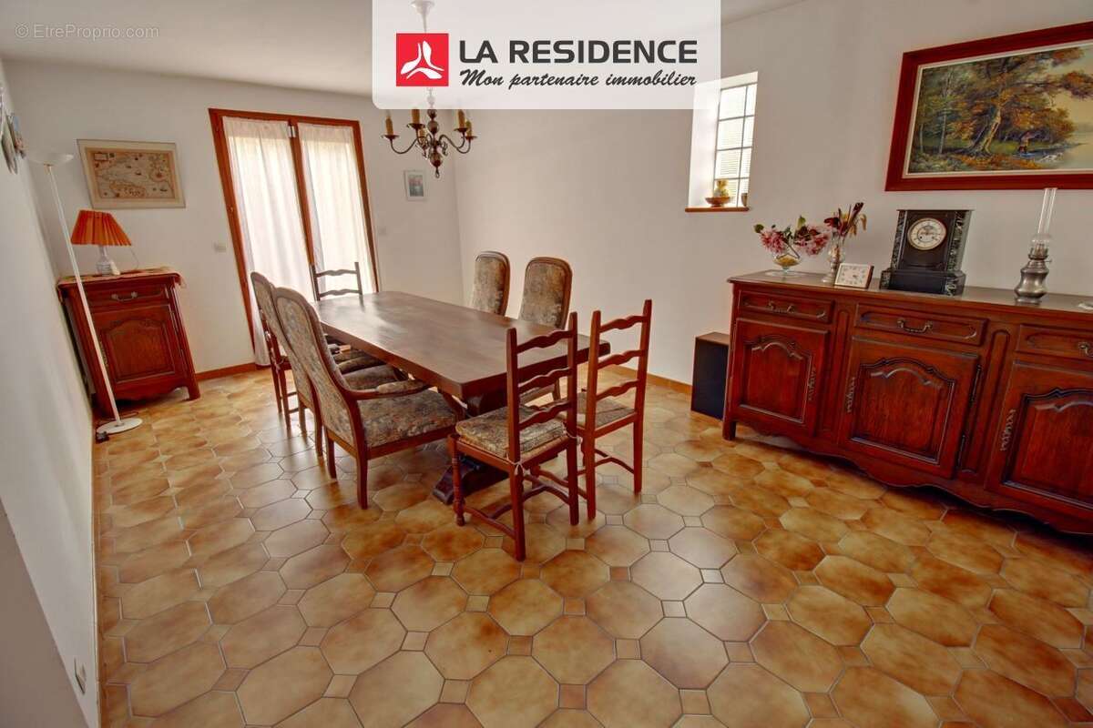 Maison 141 m² à Conflans-Sainte-Honorine  - photo 4