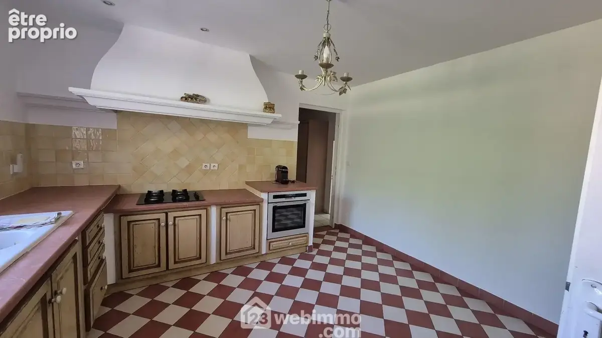 Maison 5 pièces 140 m² à vendre à Gonfaron (83590) - photo 30
