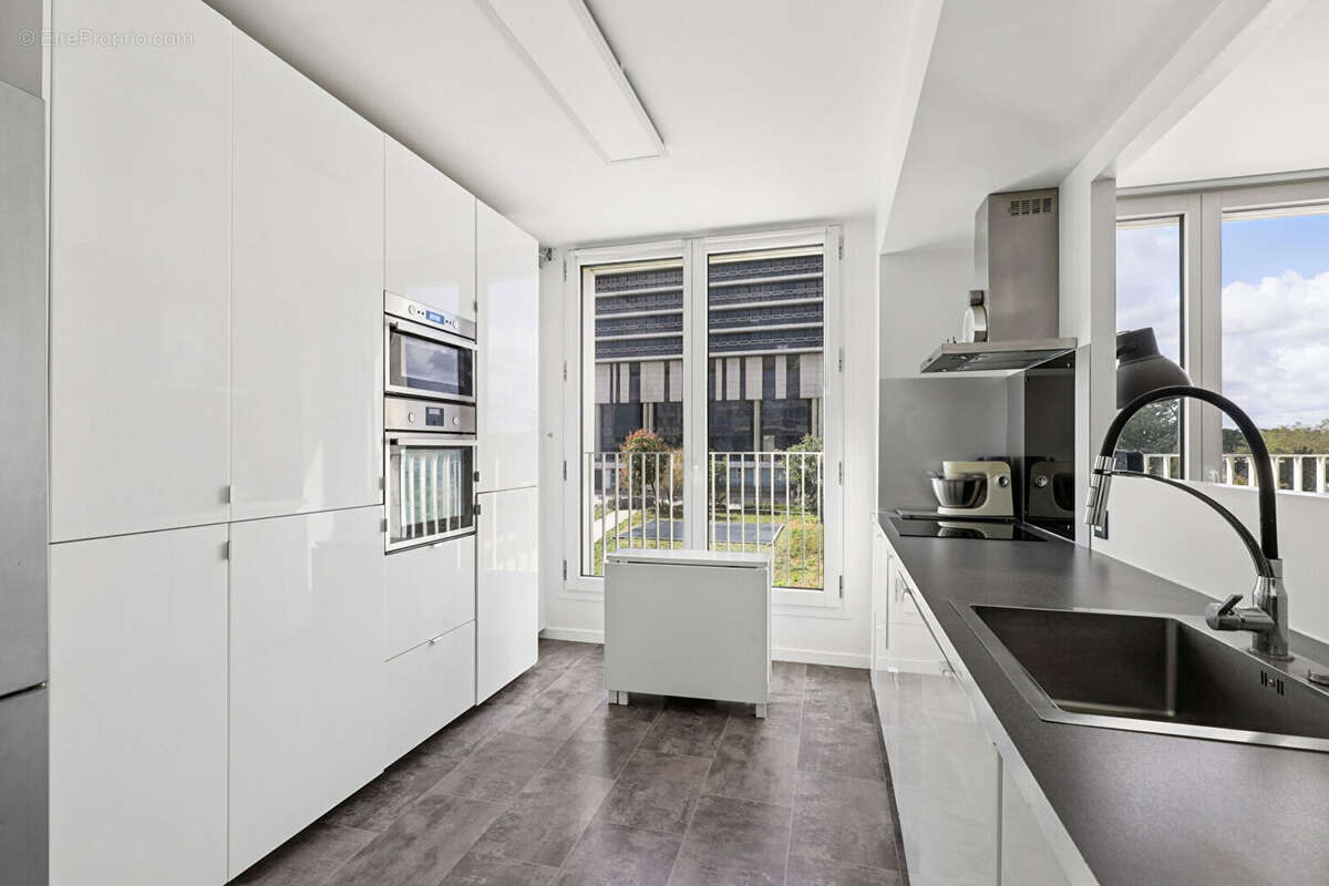 Appartement à NANTERRE