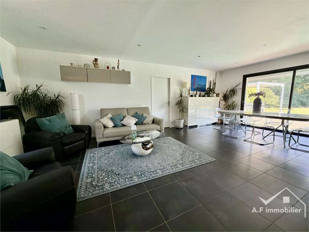 Maison 148 m² à Fontenilles  - photo 6