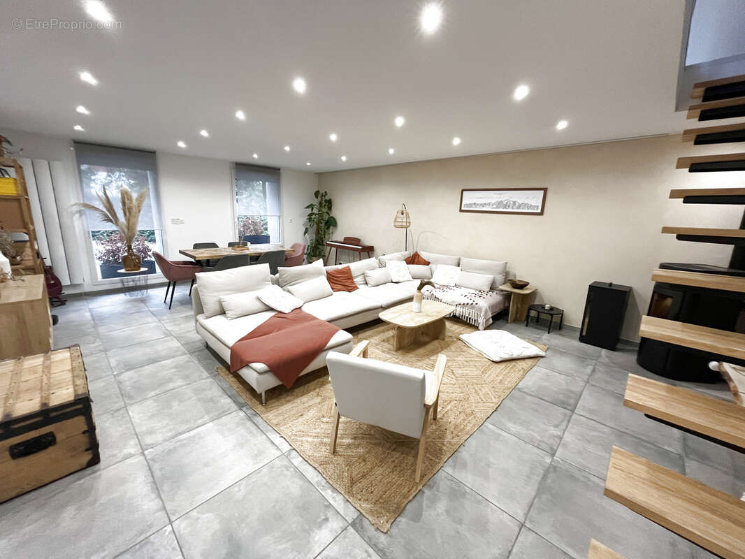 Maison à SAINT-ETIENNE