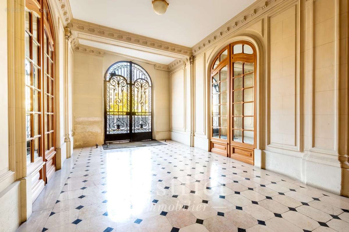 Appartement à PARIS-4E