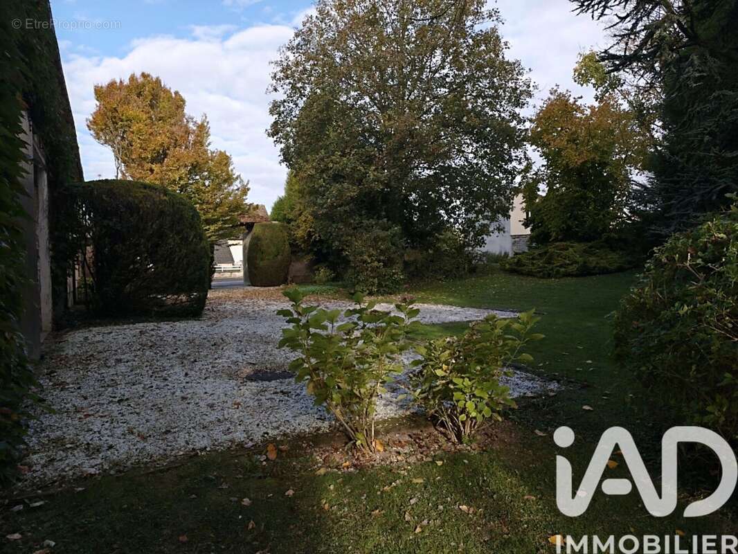 Photo 2 - Maison à CONDE-SUR-MARNE