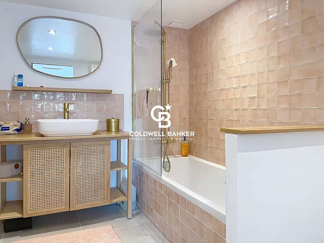 Maison à SAINT-XANDRE