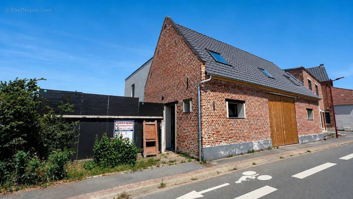 Maison à BOUVIGNIES