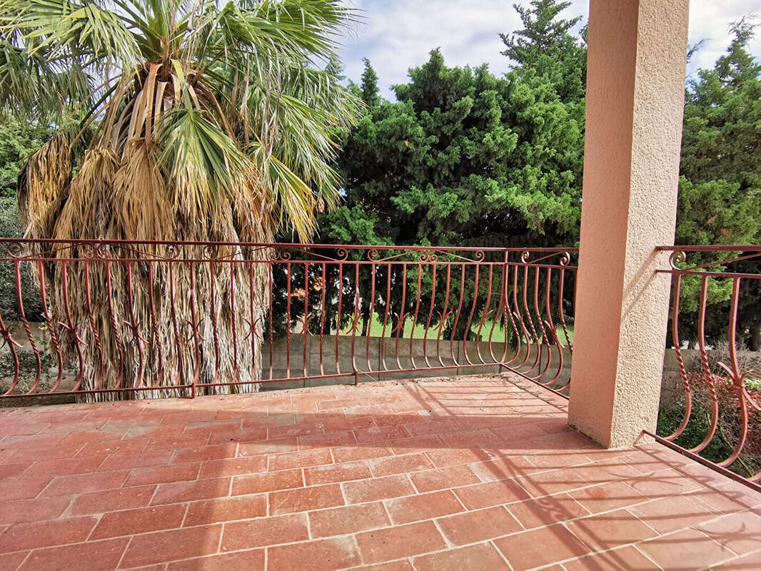 Maison à VILLELONGUE-DE-LA-SALANQUE