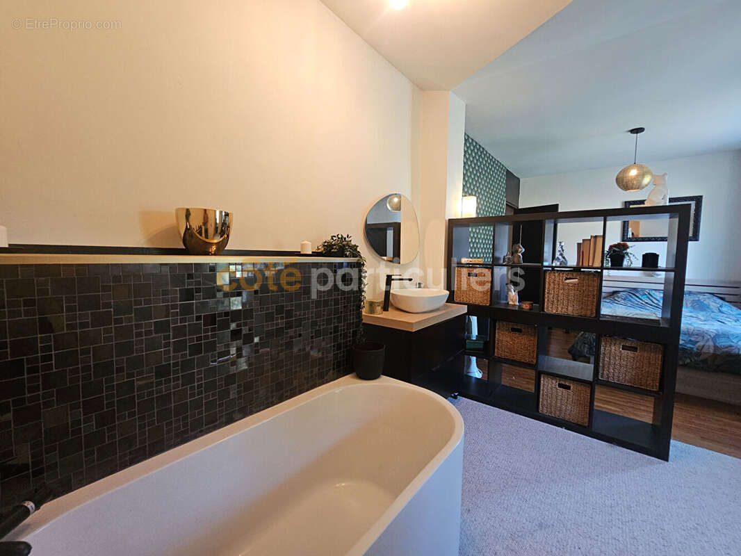 Maison proche canal de108m² avec  jardin et cave - photo 12