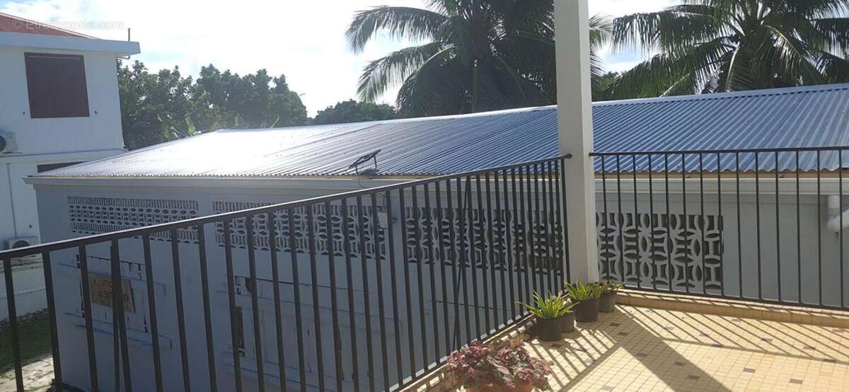 Maison à GRAND-BOURG