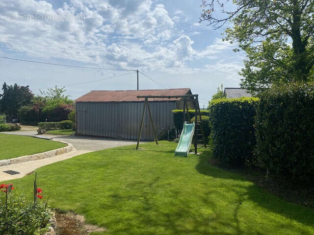 Maison à LE CAMBOUT