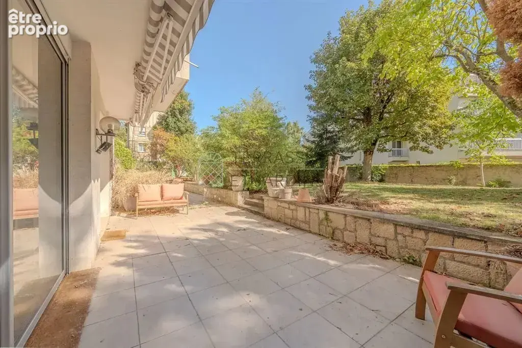 Appartement à SAINT-CLOUD