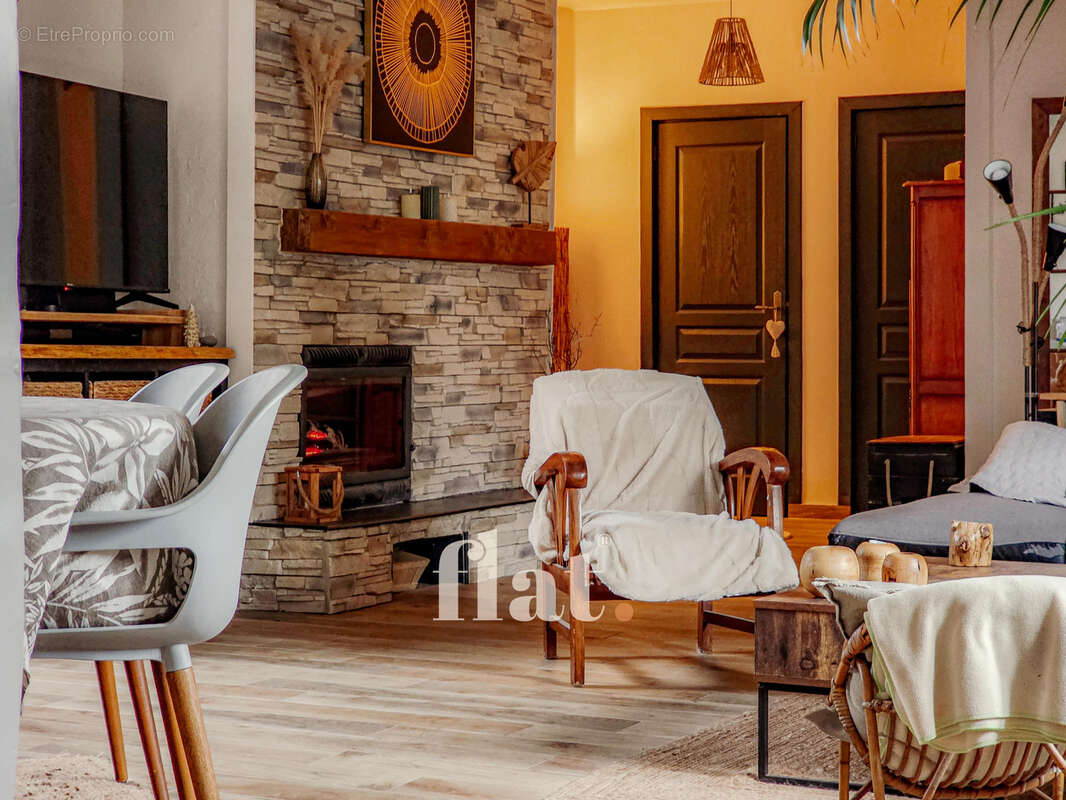 Maison à LA CHEVROLIERE