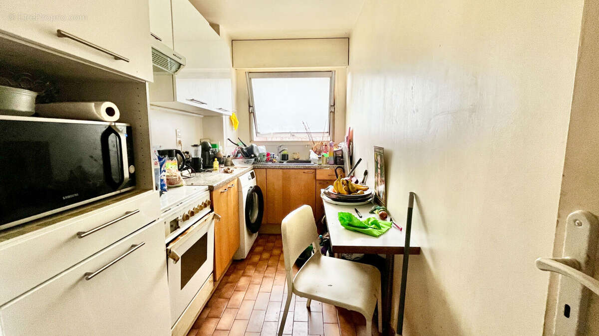 Appartement à PARIS-19E