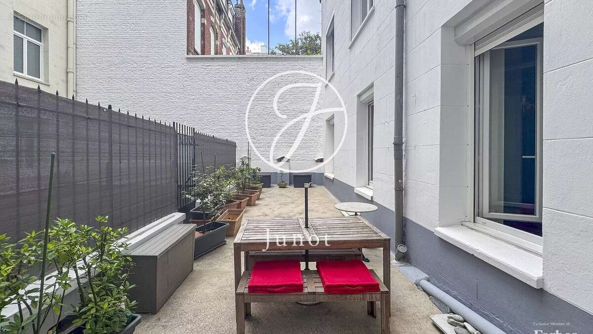 Appartement à LA MADELEINE