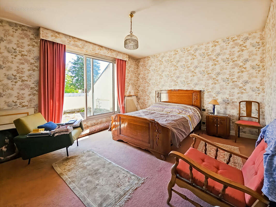 Maison à AUVERS-SUR-OISE