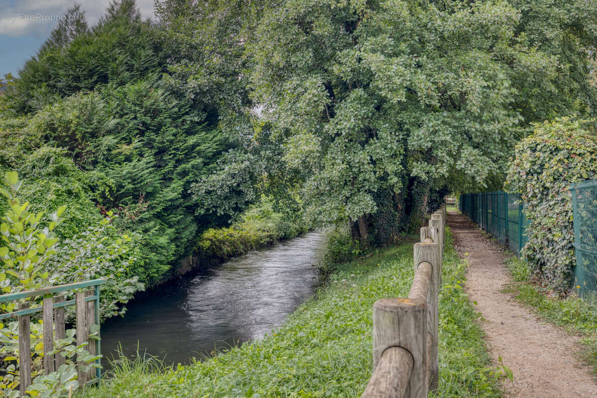 Appartement à VIZILLE