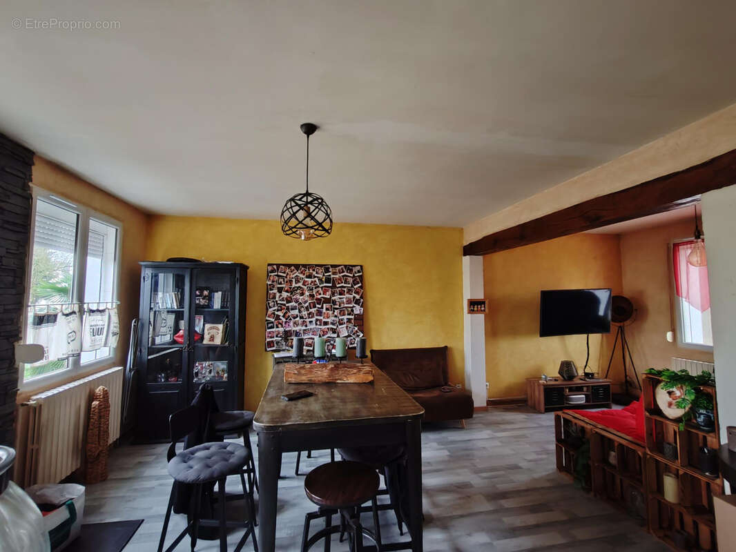 Maison à CREPY-EN-VALOIS