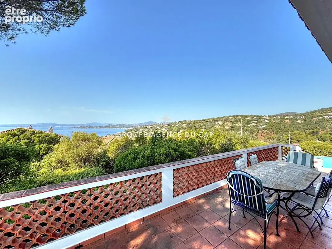 Les issambres, ville tres belle vue mer, 4 chambres garage et piscine, terrain de 1225m² - photo 16