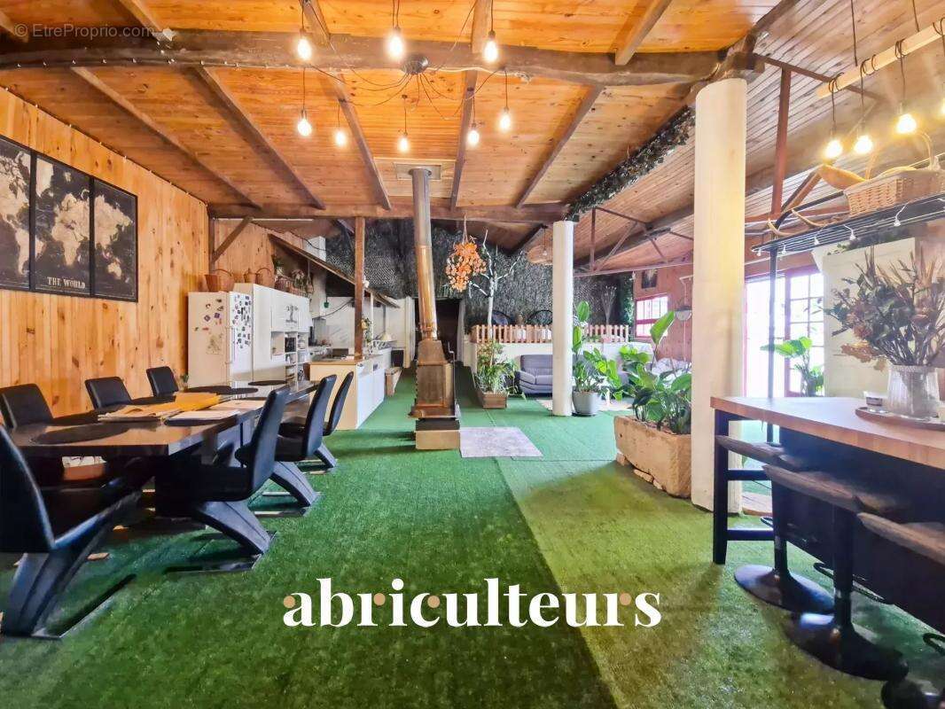 Maison à BRIE-SOUS-MATHA