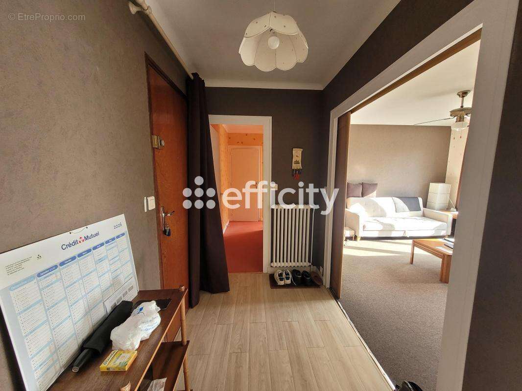 Appartement à SAINT-SEBASTIEN-SUR-LOIRE