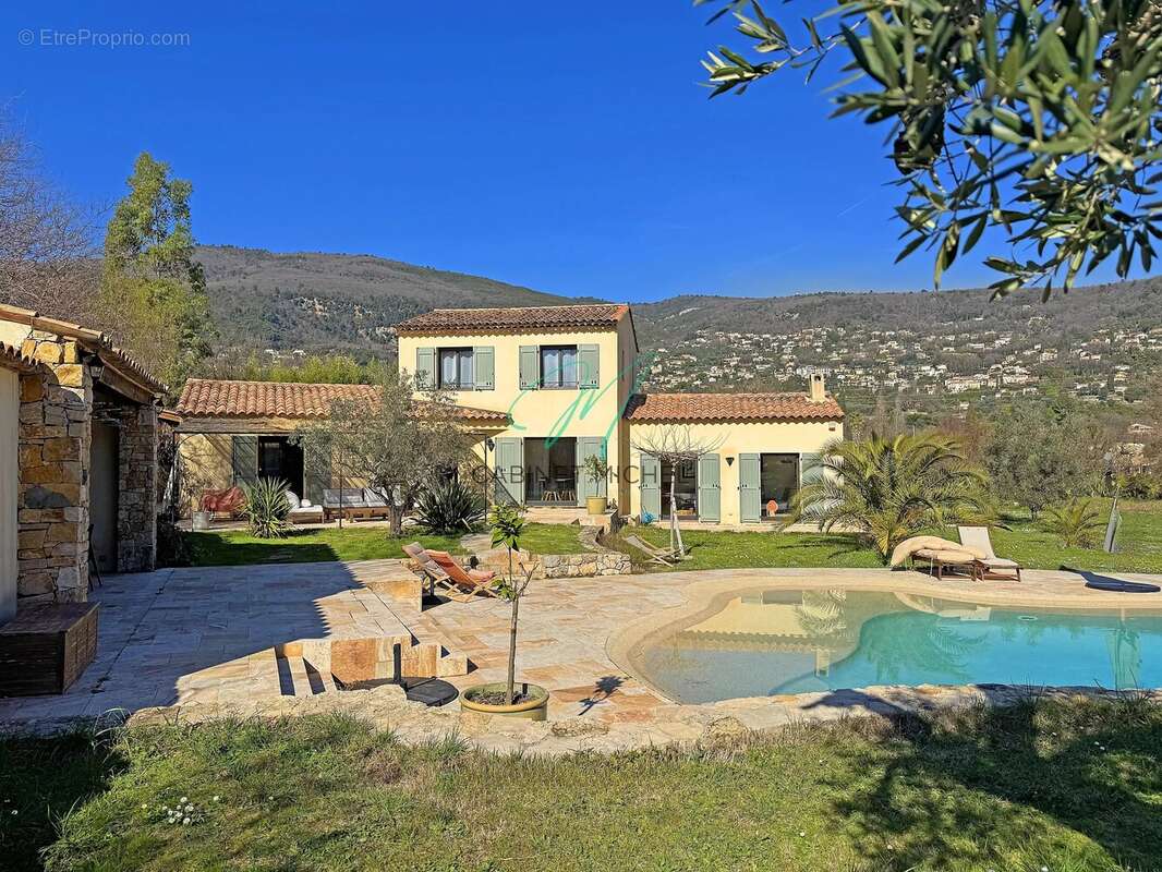 Maison à GRASSE