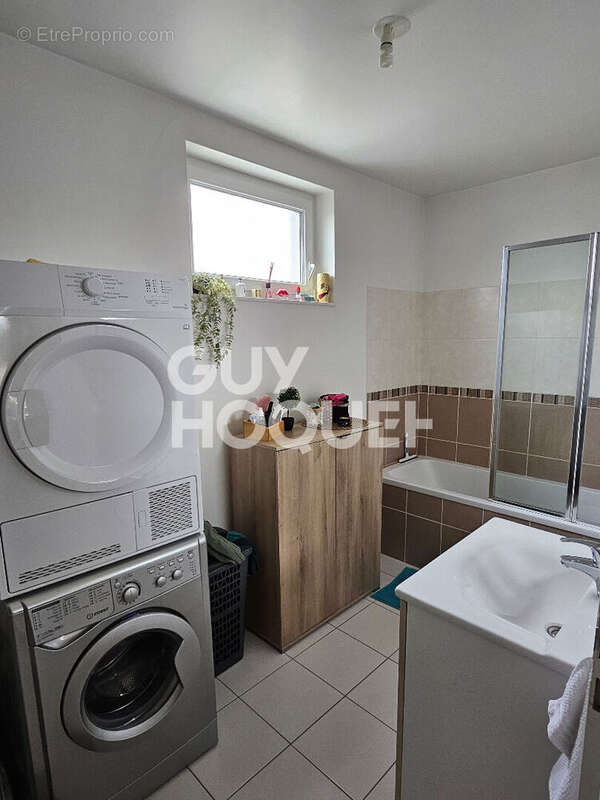 Appartement à SAINT-ANDRE-LES-VERGERS